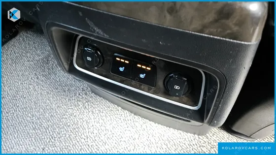 HYUNDAI STAREX 4WD URBAN 9-SEATER