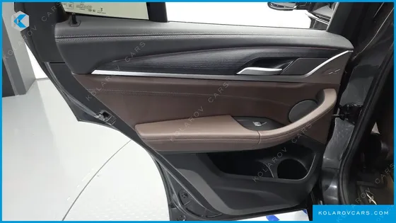 BMW IX3 M SPORTS