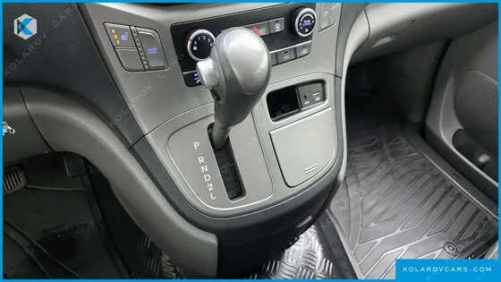 HYUNDAI STAREX SCHOOL BUS LPI