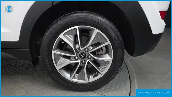 HYUNDAI TUCSON DIESEL 1.7 2WD