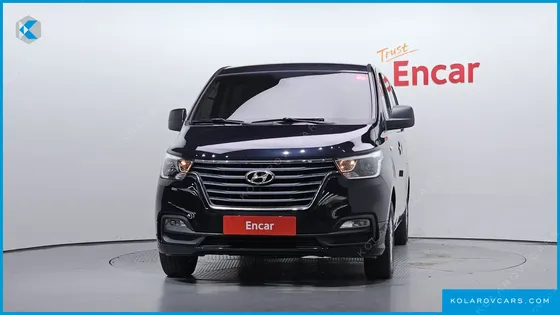 HYUNDAI STAREX VAN 5-SEATER