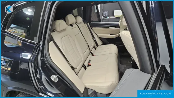 BMW IX3 M SPORTS