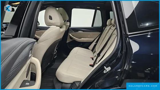 BMW IX3 M SPORTS