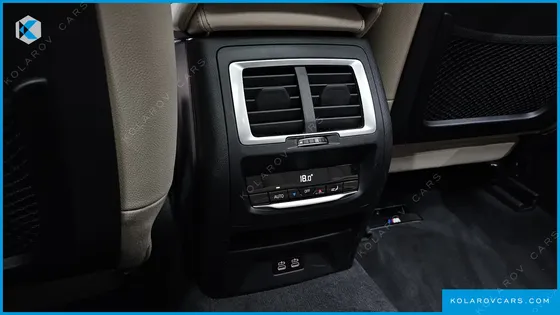BMW IX3 M SPORTS