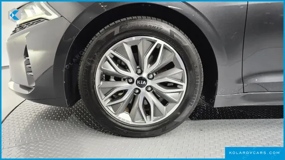 KIA K5 NOBLESSE