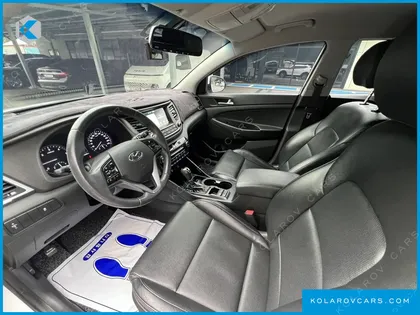 HYUNDAI TUCSON DIESEL 2.0 2WD
