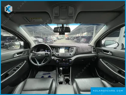 HYUNDAI TUCSON DIESEL 2.0 2WD