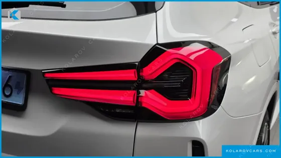 BMW IX3 M SPORTS