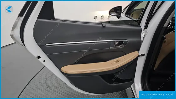 HYUNDAI SONATA 2.0