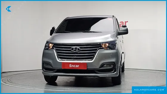 HYUNDAI STAREX VAN 3-SEATER