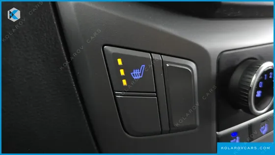 HYUNDAI STAREX VAN 3-SEATER