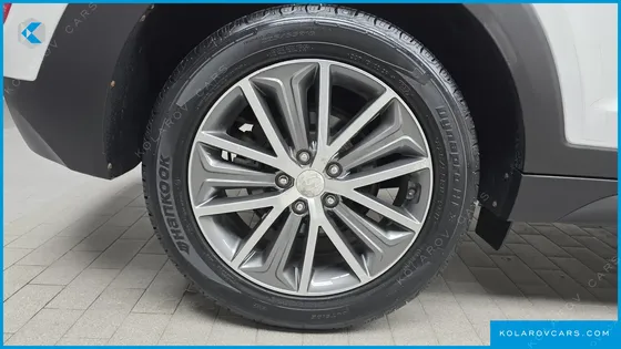 HYUNDAI TUCSON DIESEL 2.0 4WD