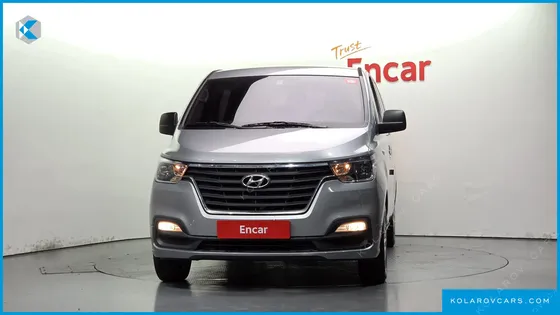HYUNDAI STAREX URBAN 9-SEATER