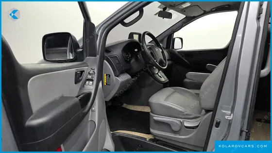 HYUNDAI STAREX URBAN 9-SEATER