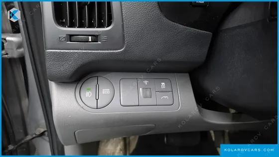 HYUNDAI STAREX URBAN 9-SEATER