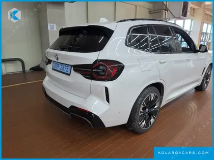BMW IX3 M SPORTS