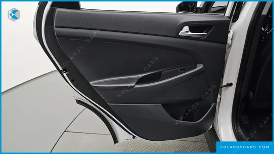 HYUNDAI TUCSON DIESEL 1.7 2WD
