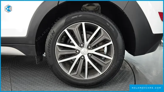 HYUNDAI TUCSON DIESEL 1.7 2WD