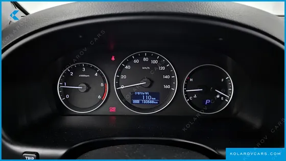 HYUNDAI STAREX WAGON 11-SEATER