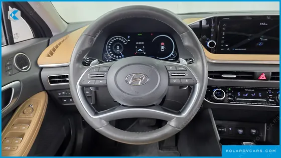 HYUNDAI SONATA 2.0