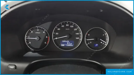 HYUNDAI STAREX 4WD WAGON 12-SEATER