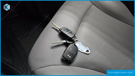 HYUNDAI STAREX WAGON 11-SEATER