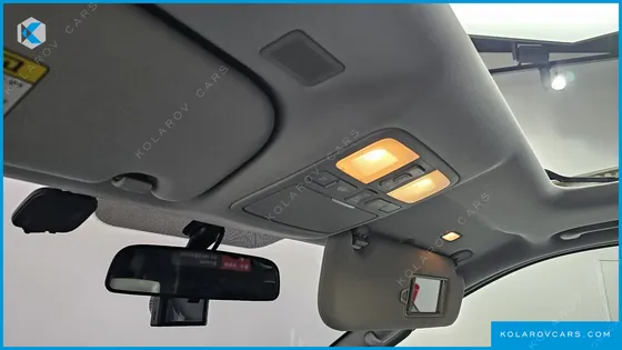 HYUNDAI STAREX WAGON 11-SEATER