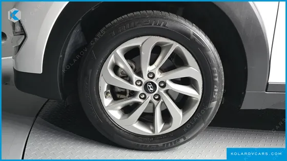 HYUNDAI TUCSON DIESEL 1.7 2WD