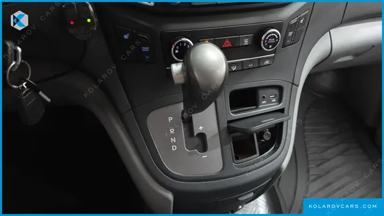 HYUNDAI STAREX SCHOOL BUS