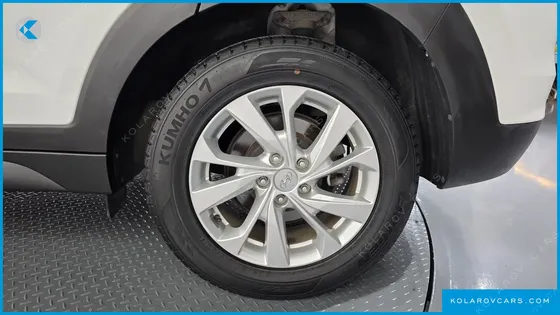 HYUNDAI TUCSON DIESEL 2.0 2WD