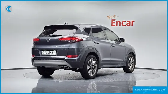 HYUNDAI TUCSON DIESEL 2.0 2WD