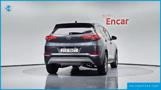 HYUNDAI TUCSON DIESEL 2.0 2WD
