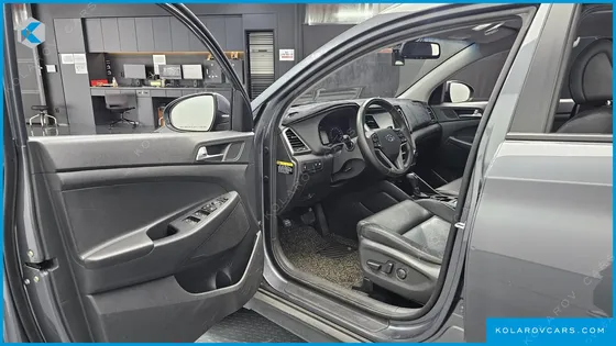 HYUNDAI TUCSON DIESEL 2.0 2WD