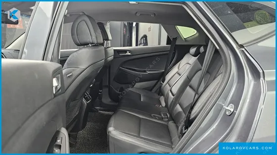 HYUNDAI TUCSON DIESEL 2.0 2WD