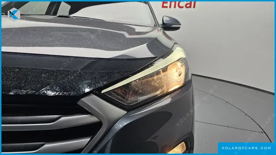 HYUNDAI TUCSON DIESEL 2.0 2WD