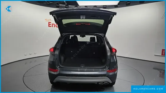 HYUNDAI TUCSON DIESEL 2.0 2WD