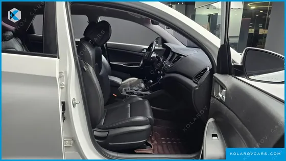 HYUNDAI TUCSON GASOLINE 1.6 TURBO 2WD