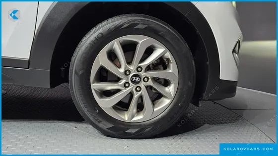 HYUNDAI TUCSON GASOLINE 1.6 TURBO 2WD