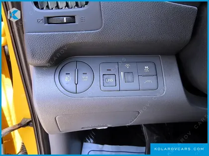 HYUNDAI STAREX SCHOOL BUS LPI