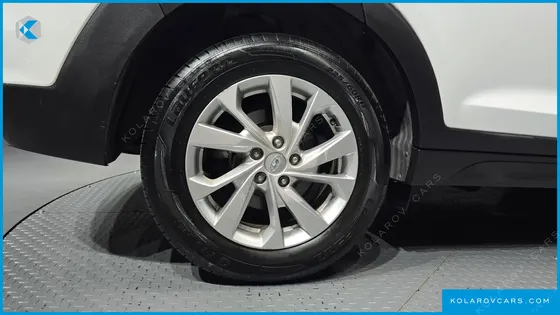 HYUNDAI TUCSON DIESEL 2.0 2WD