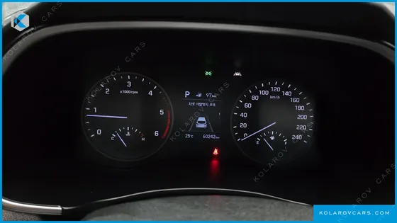 HYUNDAI TUCSON DIESEL 2.0 2WD