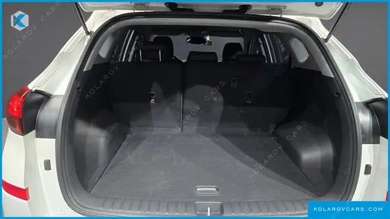 HYUNDAI TUCSON DIESEL 2.0 2WD