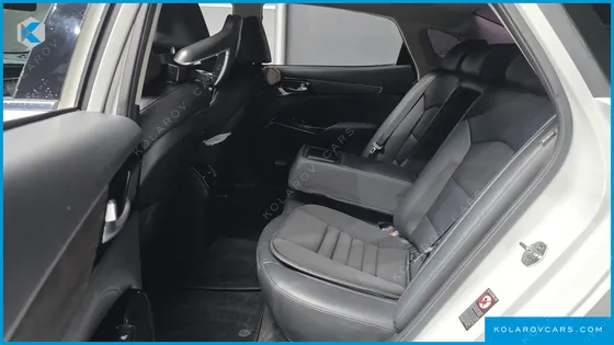 KIA K7 3.0 LPI TRENDY(RENTED CAR)