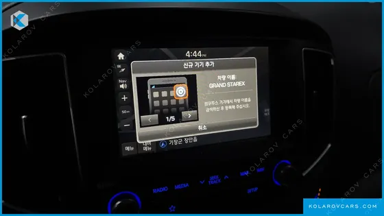 HYUNDAI STAREX VAN 3-SEATER