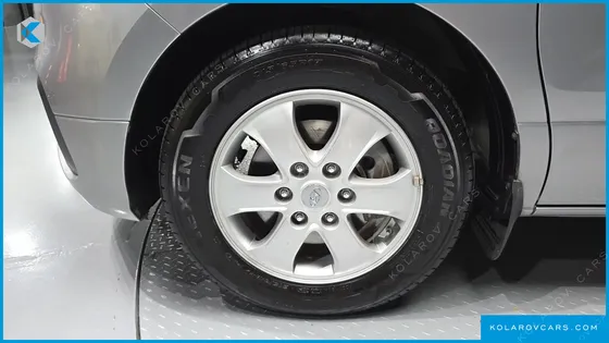 HYUNDAI STAREX WAGON 11-SEATER