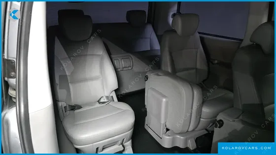 HYUNDAI STAREX WAGON 11-SEATER