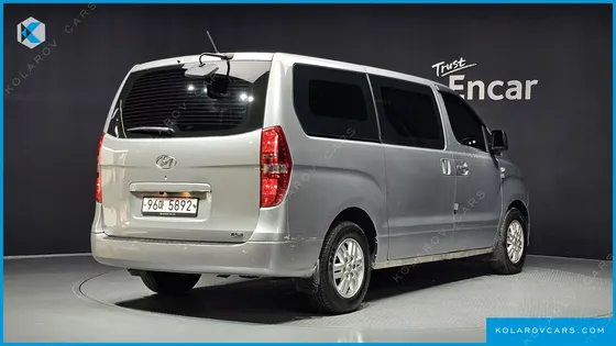 HYUNDAI STAREX VAN 3-SEATER LPI