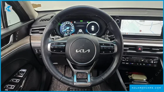 KIA K5 SIGNATURE
