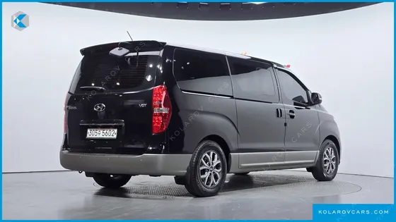HYUNDAI STAREX URBAN 9-SEATER