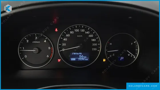 HYUNDAI STAREX URBAN 9-SEATER